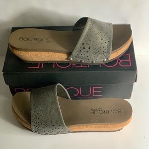 Corky's Boutique Women's Platform Wedge Gray 11